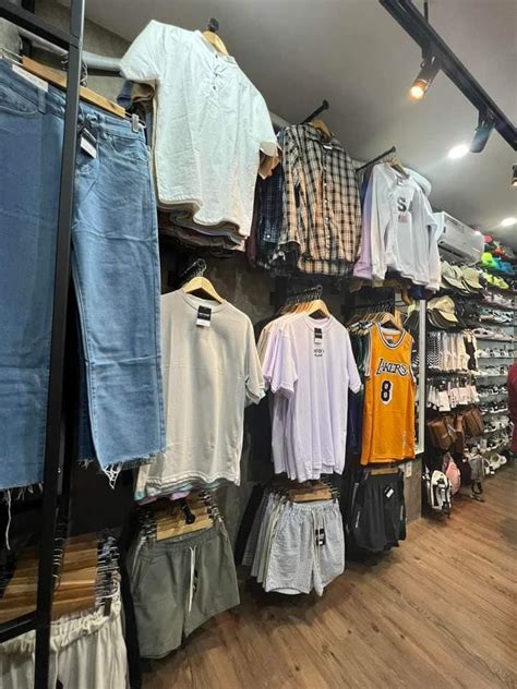 a&m closet malolos|A .